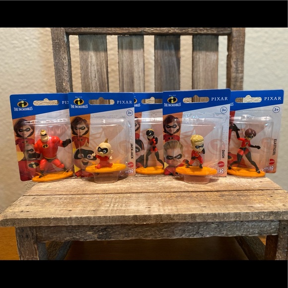 The Incredibles Micro Collection Set of 5, Mr. Incredible Elastigirl Violet Dash - Picture 3 of 15